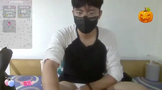 Gwencloudy online show from March 17, 2025, 9:01 am