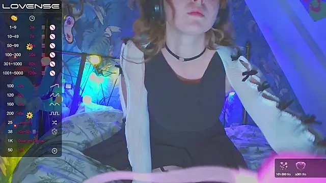 RubyLynxx online show from March 2, 2025, 3:19 pm