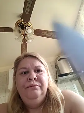 AriannaMilf online show from November 5, 2025, 8:39 am