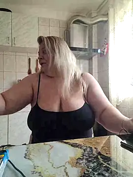 AriannaMilf online show from April 1, 2026, 9:21 am