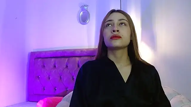 valentina white1 online show from November 11, 2025, 5:41 pm