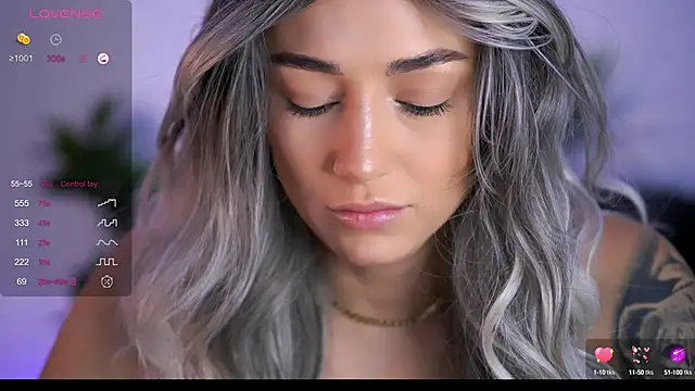 AishaCarter online show from September 8, 2025, 5:34 pm