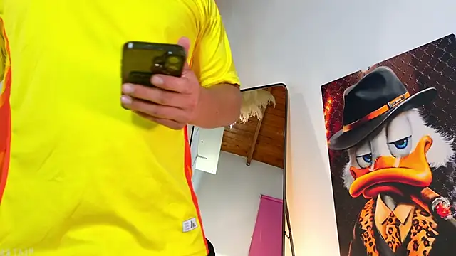 Juan Castano online show from March 26, 2026, 11:24 pm