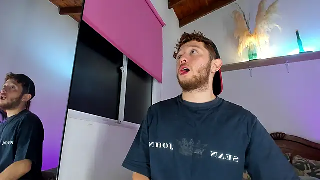 Juan Castano online show from October 16, 2025, 6:21 am