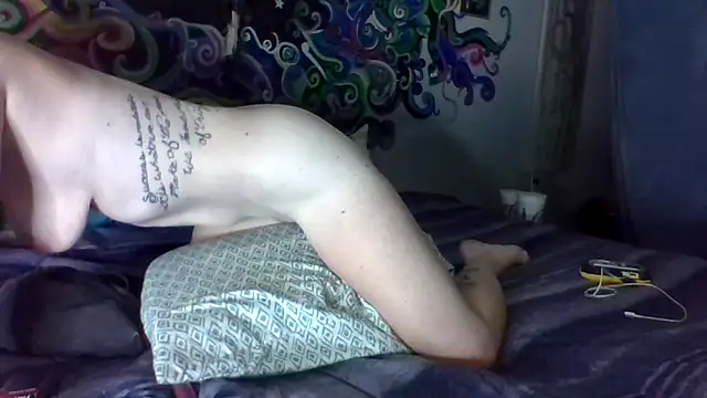 4EyedSluttyGinger online show from September 9, 2025, 8:57 am