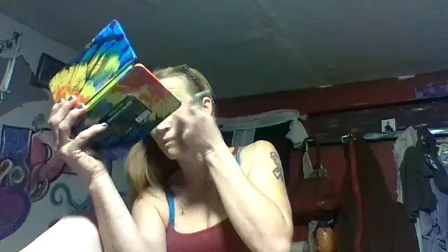 4EyedSluttyGinger online show from December 23, 2024, 4:39 pm