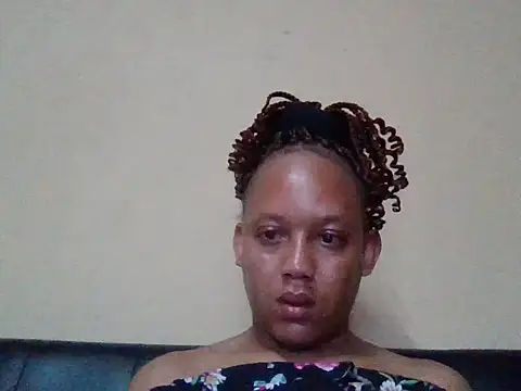 Snapshot of ShooingBunch chatting on October 14, 2025, 4:57 am ShooingBunch online show from October 14, 2025, 4:57 am