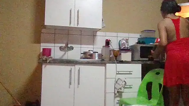 Snapshot of ShooingBunch chatting on November 3, 2025, 10:41 am ShooingBunch online show from November 3, 2025, 10:41 am