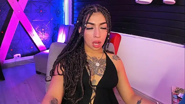 TeennNaugthy18 online show from January 17, 2026, 3:32 am