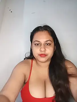bumblebeegirl online show from July 4, 2026, 2:21 pm