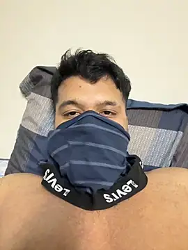 Snapshot of Yourdesiboy11 chatting on October 30, 2025, 5:50 am Yourdesiboy11 online show from October 30, 2025, 5:50 am