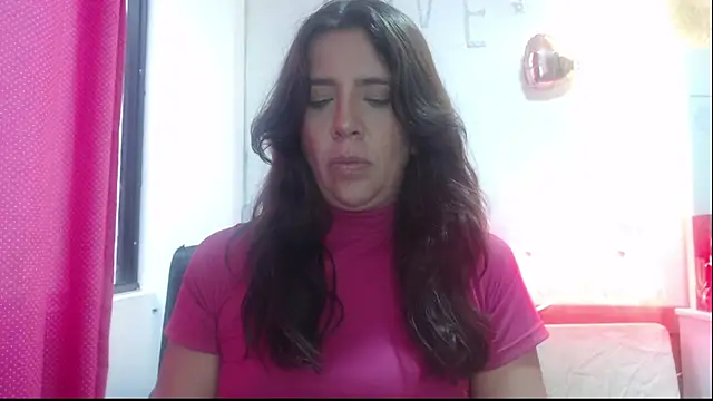 Snapshot of Victoria_meester chatting on March 12, 2025, 8:52 pm Victoria meester online show from March 12, 2025, 8:52 pm