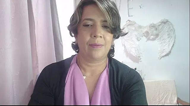 Snapshot of Victoria_meester chatting on September 10, 2025, 2:49 pm Victoria meester online show from September 10, 2025, 2:49 pm