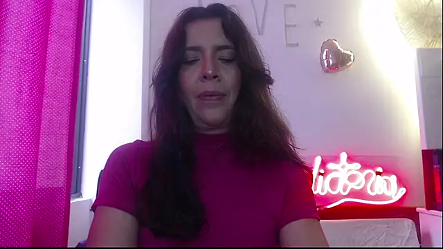Snapshot of Victoria_meester chatting on March 3, 2025, 2:49 pm Victoria meester online show from March 3, 2025, 2:49 pm