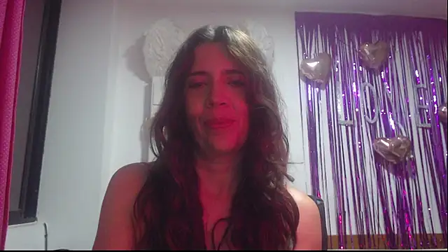 Snapshot of Victoria_meester chatting on February 14, 2025, 11:20 pm Victoria meester online show from February 14, 2025, 11:20 pm