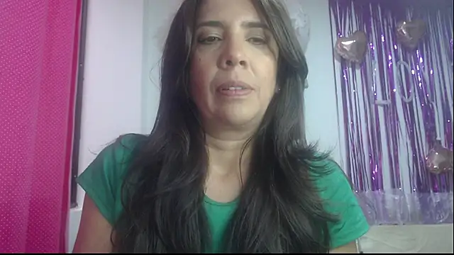 Snapshot of Victoria_meester chatting on February 21, 2025, 10:15 pm Victoria meester online show from February 21, 2025, 10:15 pm
