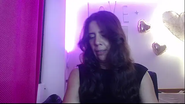 Snapshot of Victoria_meester chatting on February 26, 2025, 10:36 pm Victoria meester online show from February 26, 2025, 10:36 pm