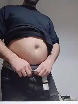 Passivello9 online show from December 18, 2025, 2:16 am