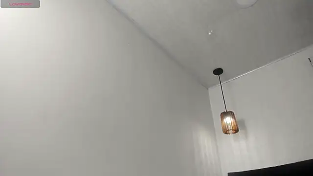 dolly zoe online show from March 24, 2026, 11:43 am