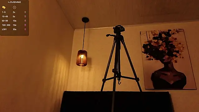 dolly zoe online show from March 9, 2026, 5:33 am