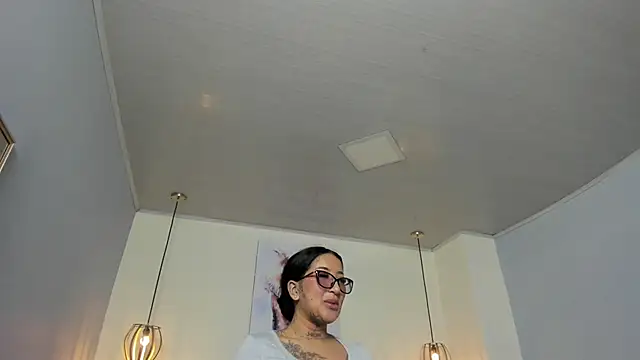 ayshel   online show from June 22, 2026, 7:49 am