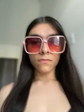 Snapshot of valendoll chatting on October 20, 2025, 9:48 pm valendoll online show from October 20, 2025, 9:48 pm