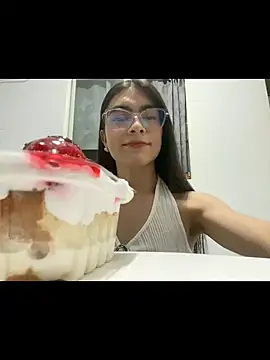Snapshot of valendoll chatting on October 22, 2025, 3:17 am valendoll online show from October 22, 2025, 3:17 am