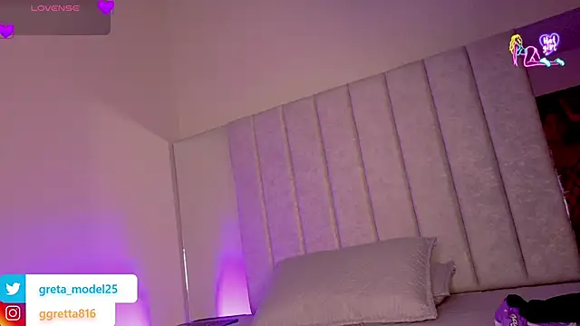 Snapshot of _Gretta chatting on April 21, 2026, 8:04 pm Gretta online show from April 21, 2026, 8:04 pm