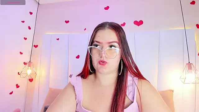 Snapshot of MelanieKlaus chatting on October 4, 2025, 7:15 pm MelanieKlaus online show from October 4, 2025, 7:15 pm