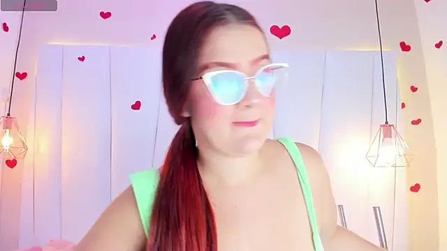 Snapshot of MelanieKlaus chatting on October 17, 2025, 11:23 am MelanieKlaus online show from October 17, 2025, 11:23 am