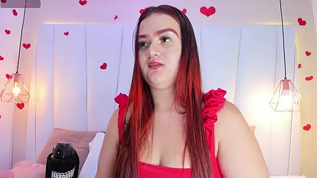 Snapshot of MelanieKlaus chatting on October 6, 2025, 7:14 pm MelanieKlaus online show from October 6, 2025, 7:14 pm