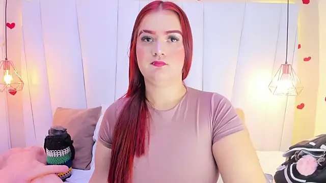 Snapshot of MelanieKlaus chatting on November 22, 2025, 11:31 am MelanieKlaus online show from November 22, 2025, 11:31 am