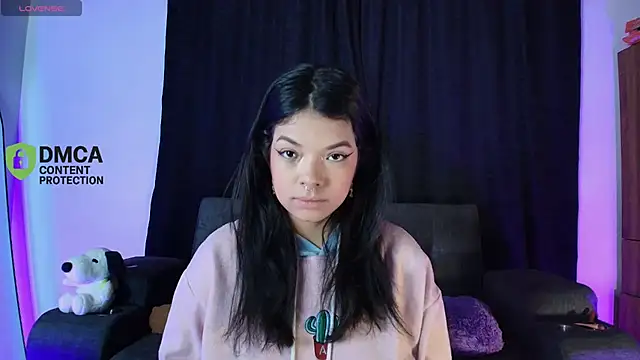 yungelitamor  online show from February 22, 2026, 5:21 am