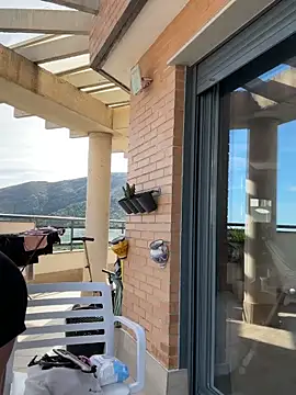 Snapshot of petrouchkaaa_ chatting on October 22, 2025, 9:53 am petrouchkaaa online show from October 22, 2025, 9:53 am