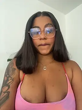 charlotteeruss online show from February 8, 2026, 4:48 pm