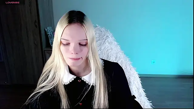 Emily Nyaffee online show from February 11, 2025, 11:33 pm