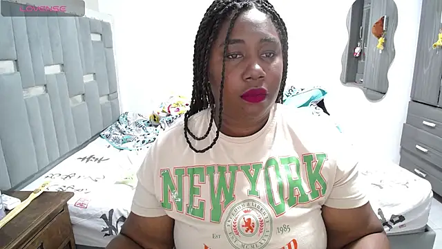 thickebonymilfF online show from April 22, 2026, 4:19 am