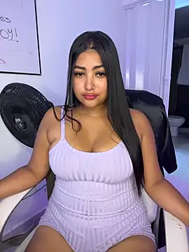 Snapshot of NatashaBrown12 chatting on November 3, 2025, 1:15 pm NatashaBrown12 online show from November 3, 2025, 1:15 pm