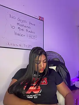 Snapshot of NatashaBrown12 chatting on November 13, 2025, 10:57 pm NatashaBrown12 online show from November 13, 2025, 10:57 pm