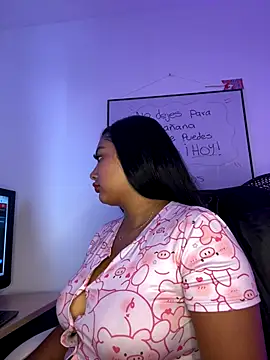 Snapshot of NatashaBrown12 chatting on October 17, 2025, 3:47 pm NatashaBrown12 online show from October 17, 2025, 3:47 pm