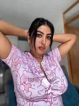 Snapshot of NatashaBrown12 chatting on May 17, 2026, 1:22 pm NatashaBrown12 online show from May 17, 2026, 1:22 pm