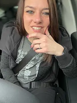 LadyLena1 online show from November 15, 2025, 6:56 pm