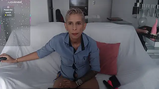 Maturehot2023 online show from February 20, 2026, 9:06 pm