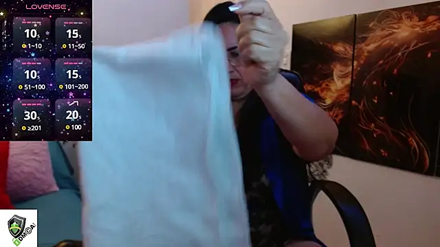 Snapshot of amalia_brunette chatting on March 18, 2025, 10:58 pm amalia brunette online show from March 18, 2025, 10:58 pm