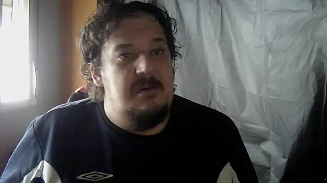 porkorossy online show from February 12, 2026, 8:03 am