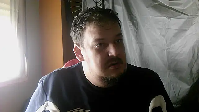 porkorossy online show from April 9, 2026, 7:36 am