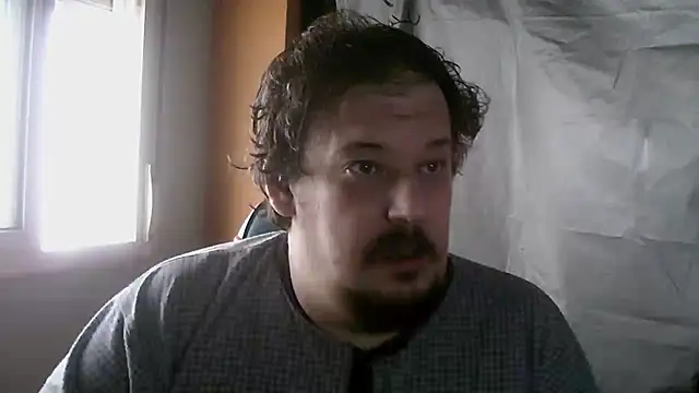 porkorossy online show from December 19, 2025, 8:17 am