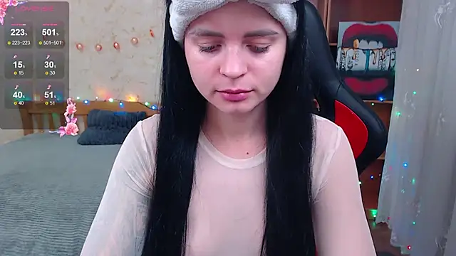 JuicyJess online show from December 16, 2025, 7:40 pm