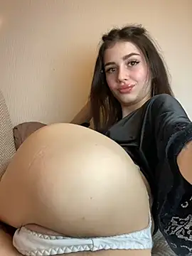 SofiaLaLight online show from February 2, 2025, 4:11 pm