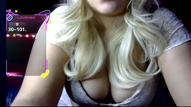 Snapshot of kaya_goddess chatting on August 6, 2026, 10:38 pm kaya goddess online show from August 6, 2026, 10:38 pm